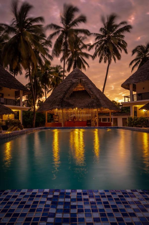 Kupaga Villas Boutique Hotel - Adults Only Джамбиани Екстериор снимка